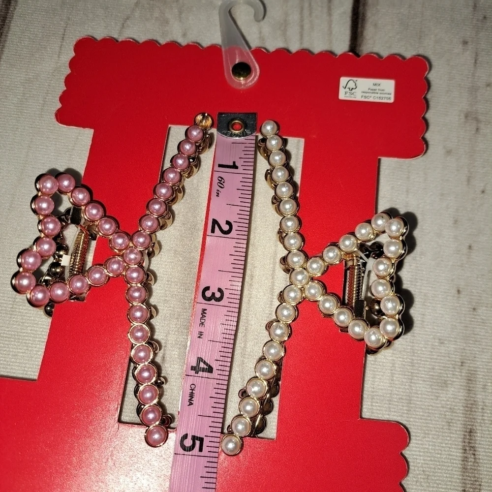 Piper K Claw Clips One Bead Missing See Photos